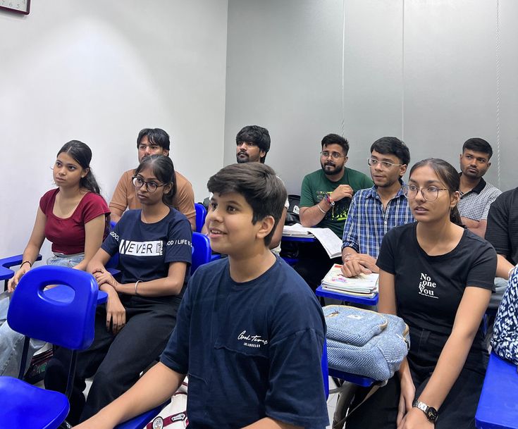 Students attending Full Stack Development class at SSSAM Academy Gurugram