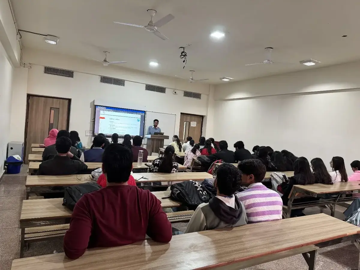 Large College IT Seminar SSSAM Academy