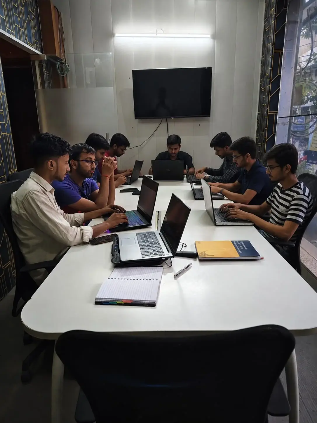 Students learning Data Science at SSSAM Academy Gurugram